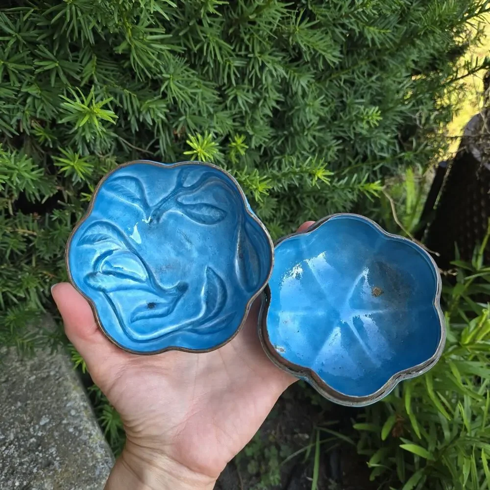 Enamel Trinket Blue Dish‎ Leaves